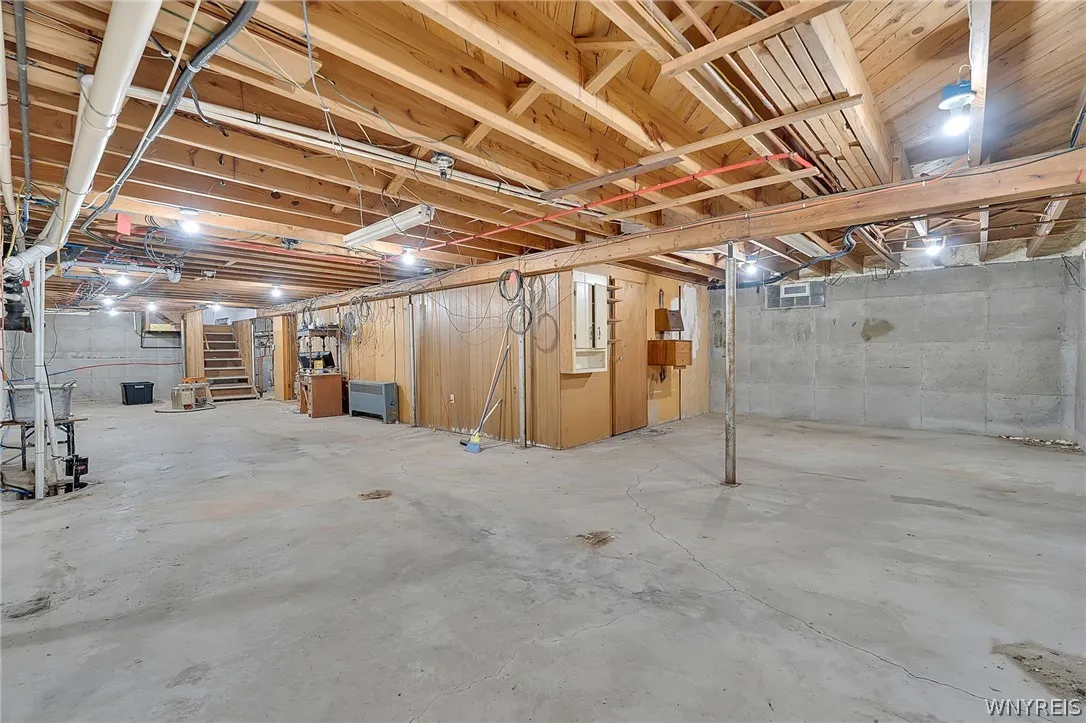 4564 East River Road, Grand Island, New York 14072, Grand Island, New York 14072, 3 Bedrooms Bedrooms, 7 Rooms Rooms,2 BathroomsBathrooms,Residential,For Sale,4564 East River Road, Grand Island, New York 14072,0,B1697928