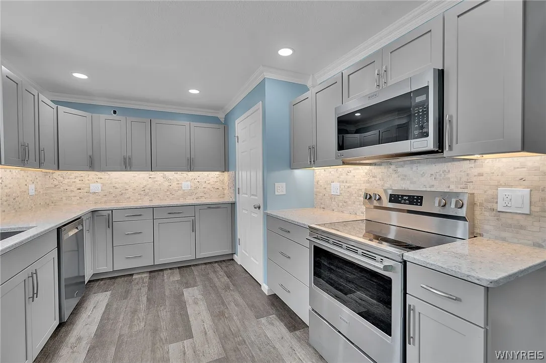 4564 East River Road, Grand Island, New York 14072, Grand Island, New York 14072, 3 Bedrooms Bedrooms, 7 Rooms Rooms,2 BathroomsBathrooms,Residential,For Sale,4564 East River Road, Grand Island, New York 14072,0,B1697928