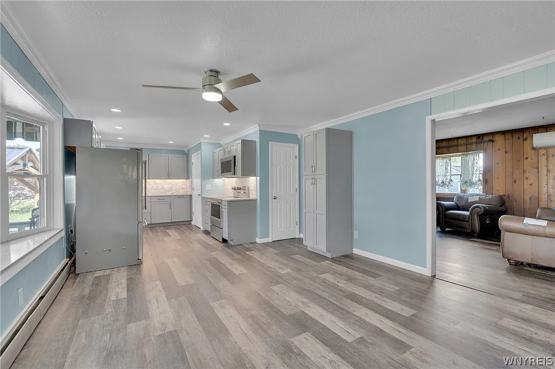 4564 East River Road, Grand Island, New York 14072, Grand Island, New York 14072, 3 Bedrooms Bedrooms, 7 Rooms Rooms,2 BathroomsBathrooms,Residential,For Sale,4564 East River Road, Grand Island, New York 14072,0,B1697928