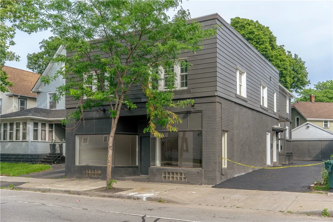 954 Portland Avenue, Rochester, New York 14621, Rochester, New York 14621, ,Commercial Sale,For Sale,954 Portland Avenue, Rochester, New York 14621,0,R1697877