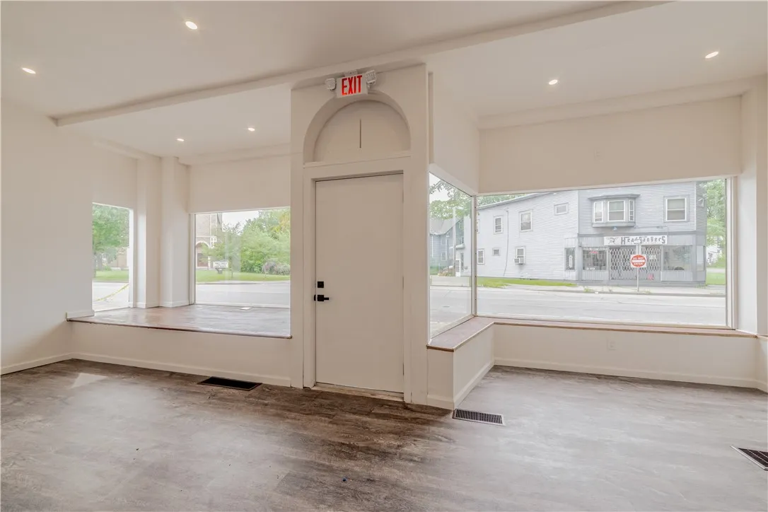 954 Portland Avenue, Rochester, New York 14621, Rochester, New York 14621, ,Commercial Sale,For Sale,954 Portland Avenue, Rochester, New York 14621,0,R1697877