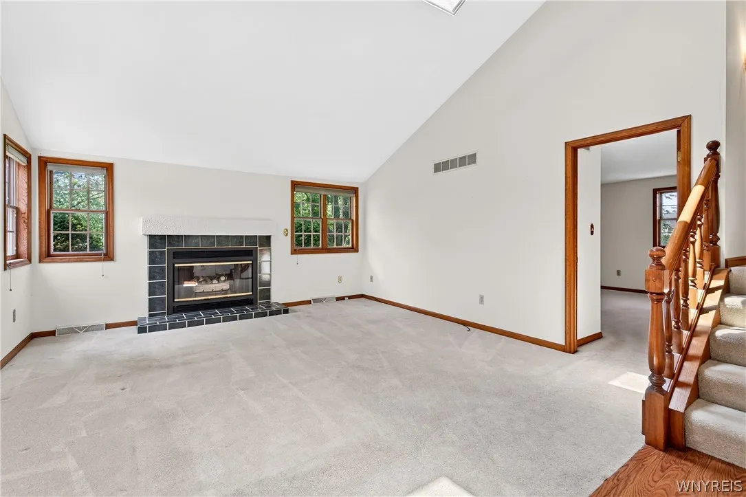 64 Hastings Drive, Orchard Park, New York 14217, Orchard Park, New York 14217, 3 Bedrooms Bedrooms, 6 Rooms Rooms,2 BathroomsBathrooms,Residential,For Sale,64 Hastings Drive, Orchard Park, New York 14217,0,B1695375