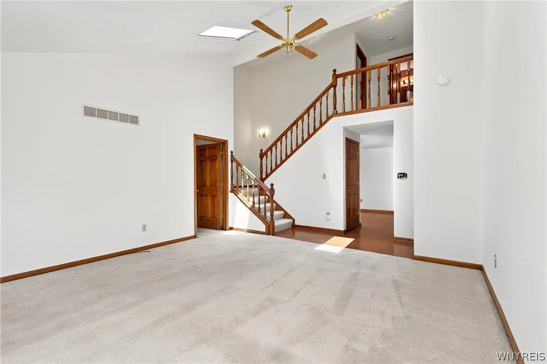 64 Hastings Drive, Orchard Park, New York 14217, Orchard Park, New York 14217, 3 Bedrooms Bedrooms, 6 Rooms Rooms,2 BathroomsBathrooms,Residential,For Sale,64 Hastings Drive, Orchard Park, New York 14217,0,B1695375
