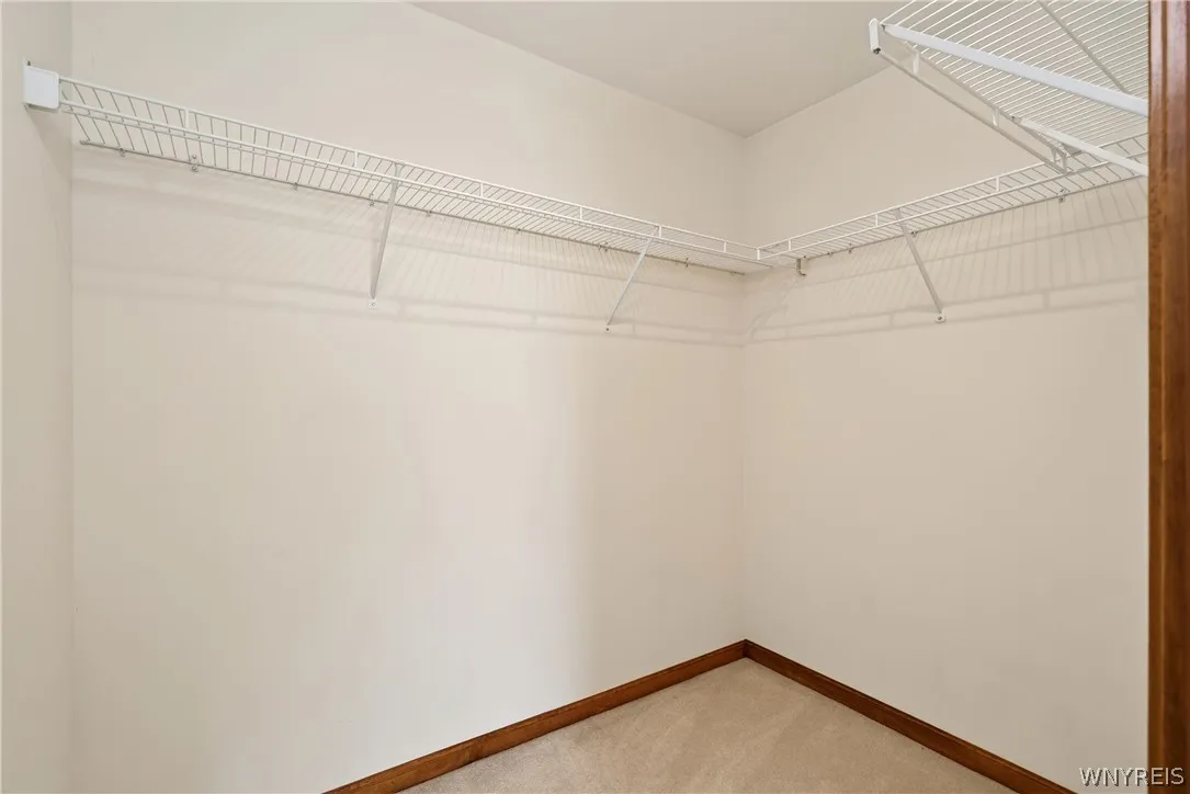 64 Hastings Drive, Orchard Park, New York 14217, Orchard Park, New York 14217, 3 Bedrooms Bedrooms, 6 Rooms Rooms,2 BathroomsBathrooms,Residential,For Sale,64 Hastings Drive, Orchard Park, New York 14217,0,B1695375