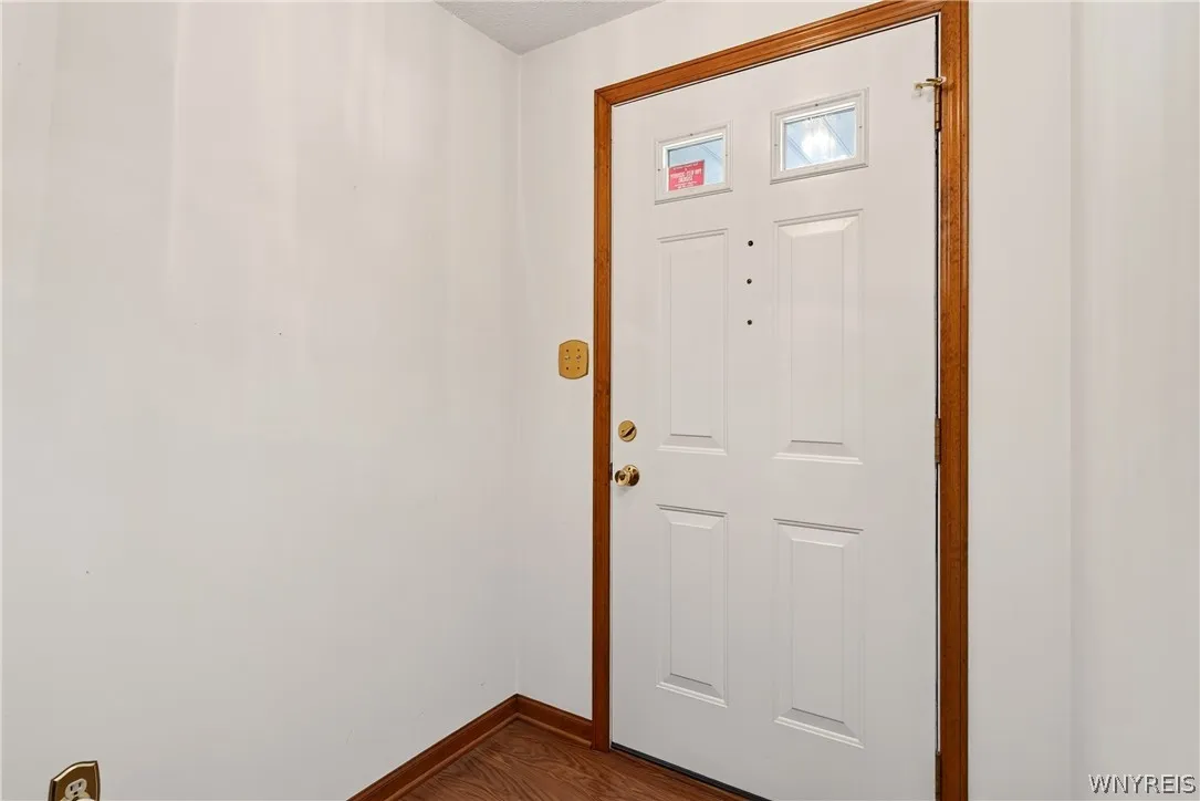 64 Hastings Drive, Orchard Park, New York 14217, Orchard Park, New York 14217, 3 Bedrooms Bedrooms, 6 Rooms Rooms,2 BathroomsBathrooms,Residential,For Sale,64 Hastings Drive, Orchard Park, New York 14217,0,B1695375