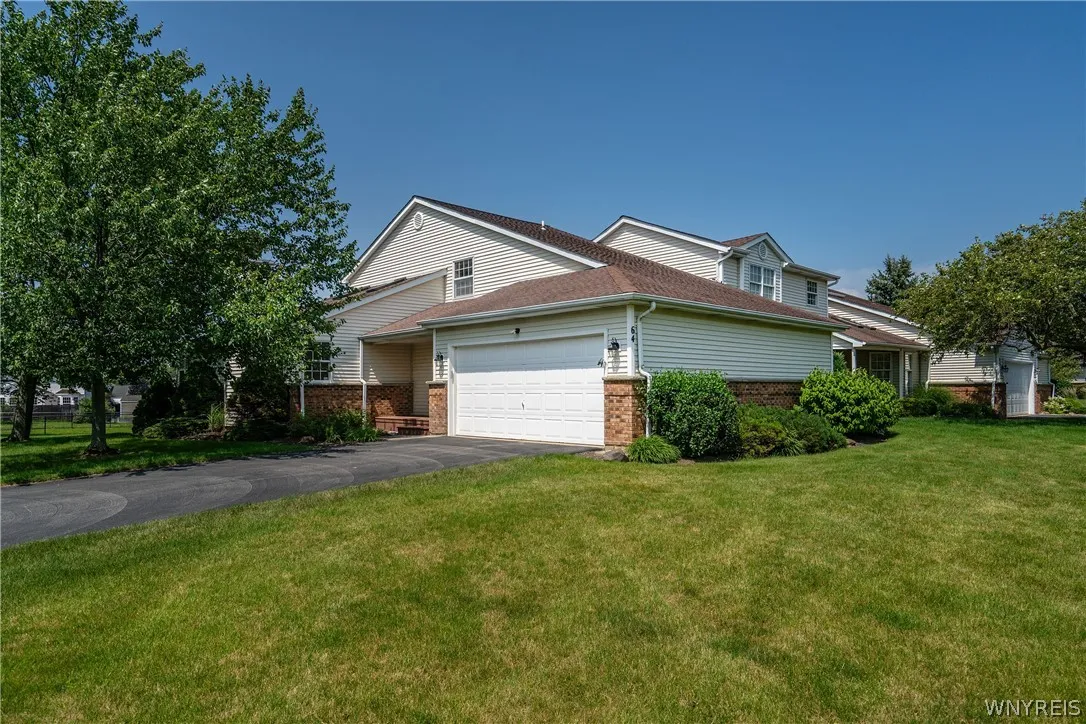 64 Hastings Drive, Orchard Park, New York 14217, Orchard Park, New York 14217, 3 Bedrooms Bedrooms, 6 Rooms Rooms,2 BathroomsBathrooms,Residential,For Sale,64 Hastings Drive, Orchard Park, New York 14217,0,B1695375