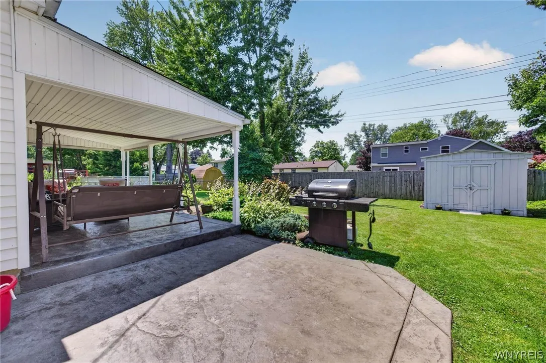 114 Meadow, Hamburg, New York 14075, Hamburg, New York 14075, 3 Bedrooms Bedrooms, 9 Rooms Rooms,1 BathroomBathrooms,Residential,For Sale,114 Meadow, Hamburg, New York 14075,0,B1697222