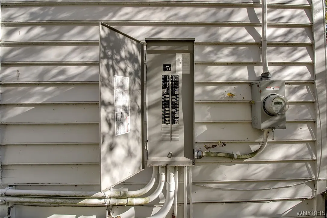 Elec panel outside