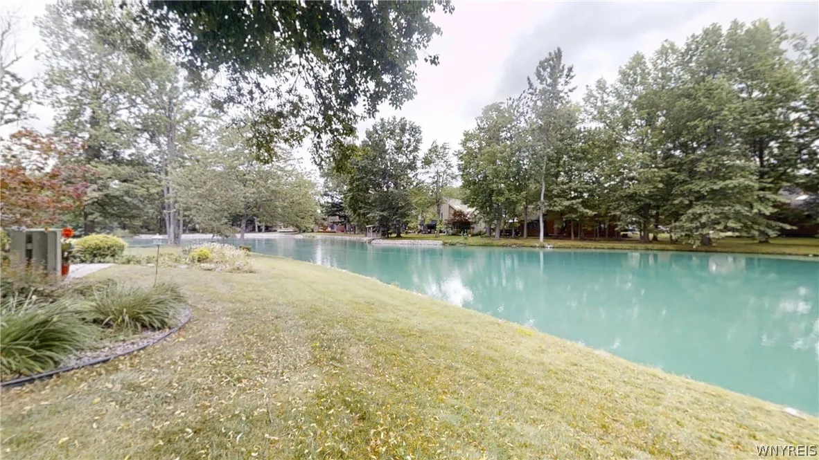 307 Old Meadow Drive, Amherst, New York 14051, Amherst, New York 14051, 2 Bedrooms Bedrooms, 6 Rooms Rooms,2 BathroomsBathrooms,Residential,For Sale,307 Old Meadow Drive, Amherst, New York 14051,0,B1697534