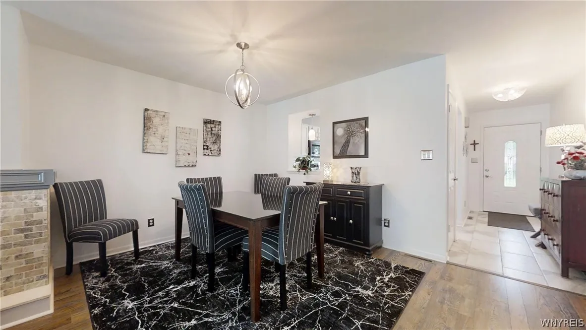 307 Old Meadow Drive, Amherst, New York 14051, Amherst, New York 14051, 2 Bedrooms Bedrooms, 6 Rooms Rooms,2 BathroomsBathrooms,Residential,For Sale,307 Old Meadow Drive, Amherst, New York 14051,0,B1697534