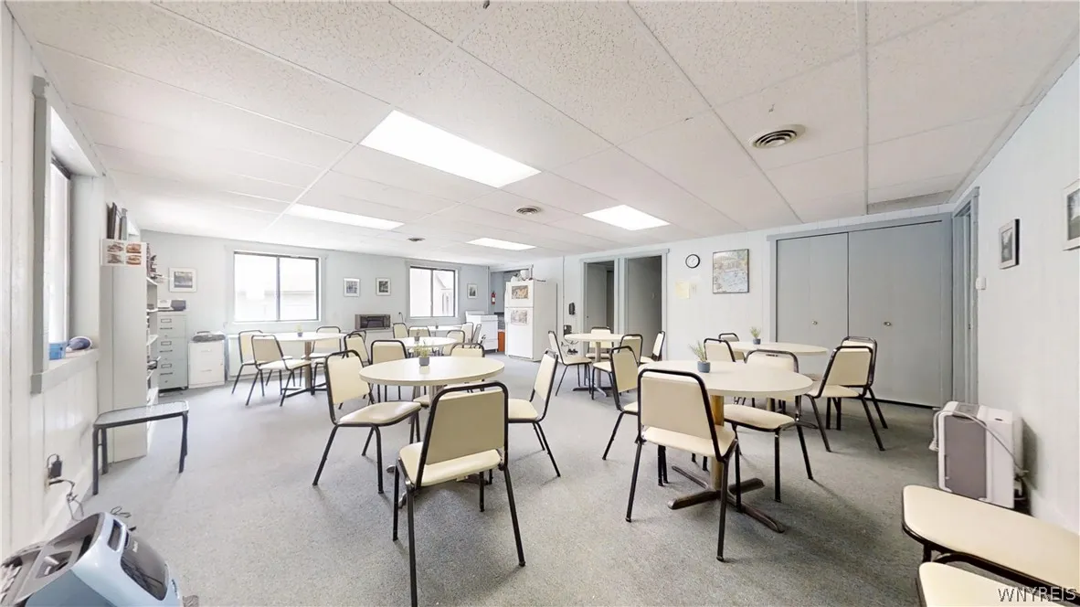 307 Old Meadow Drive, Amherst, New York 14051, Amherst, New York 14051, 2 Bedrooms Bedrooms, 6 Rooms Rooms,2 BathroomsBathrooms,Residential,For Sale,307 Old Meadow Drive, Amherst, New York 14051,0,B1697534