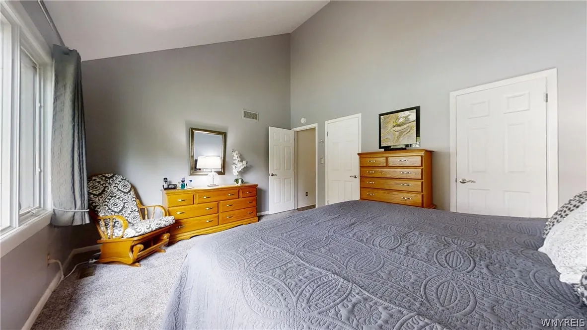 307 Old Meadow Drive, Amherst, New York 14051, Amherst, New York 14051, 2 Bedrooms Bedrooms, 6 Rooms Rooms,2 BathroomsBathrooms,Residential,For Sale,307 Old Meadow Drive, Amherst, New York 14051,0,B1697534