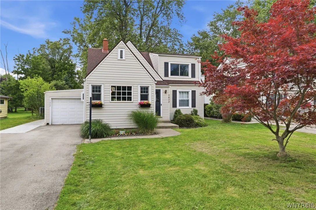 1472 Wehrle Drive, Amherst, New York 14221, Amherst, New York 14221, 3 Bedrooms Bedrooms, 7 Rooms Rooms,1 BathroomBathrooms,Residential,For Sale,1472 Wehrle Drive, Amherst, New York 14221,0,B1698107