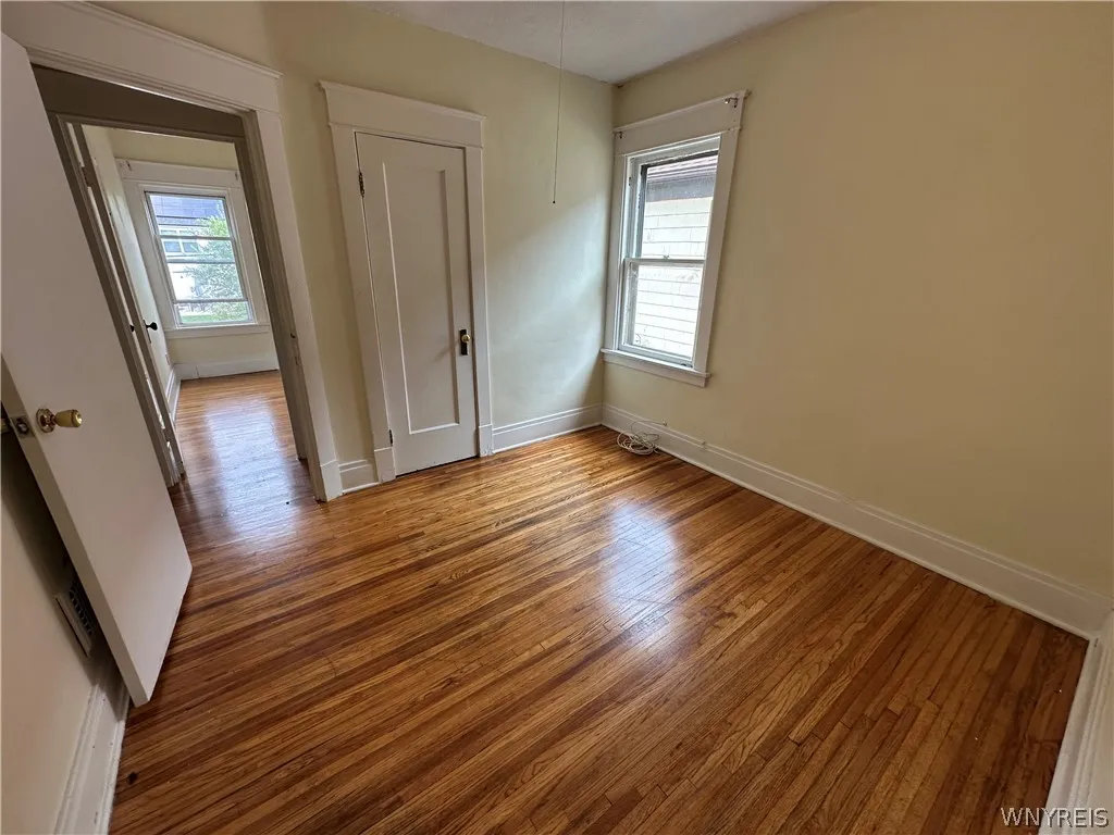 394 Taunton Place 2, Buffalo, New York 14216, Buffalo, New York 14216, 3 Bedrooms Bedrooms, 5 Rooms Rooms,1 BathroomBathrooms,Residential Lease,For Rent,394 Taunton Place 2, Buffalo, New York 14216,0,B1698203
