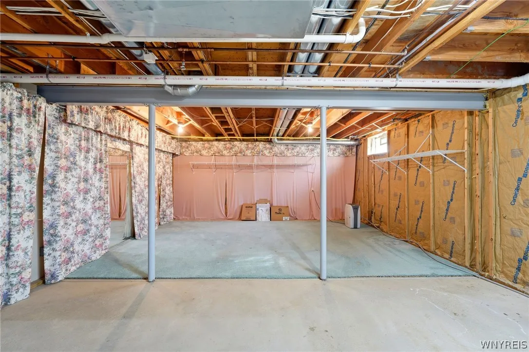 2850 Amsdell Road 21, Hamburg, New York 14075, Hamburg, New York 14075, 3 Bedrooms Bedrooms, 6 Rooms Rooms,2 BathroomsBathrooms,Residential,For Sale,2850 Amsdell Road 21, Hamburg, New York 14075,0,B1697747