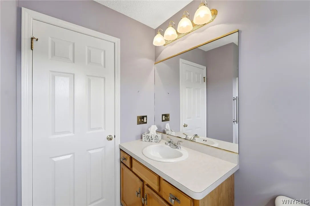 2850 Amsdell Road 21, Hamburg, New York 14075, Hamburg, New York 14075, 3 Bedrooms Bedrooms, 6 Rooms Rooms,2 BathroomsBathrooms,Residential,For Sale,2850 Amsdell Road 21, Hamburg, New York 14075,0,B1697747