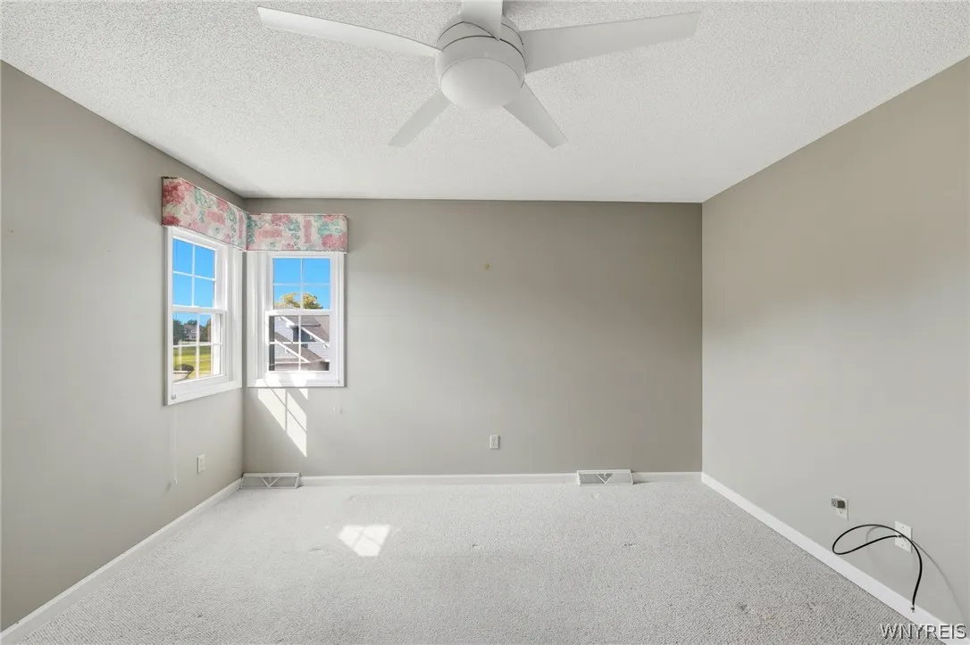 2850 Amsdell Road 21, Hamburg, New York 14075, Hamburg, New York 14075, 3 Bedrooms Bedrooms, 6 Rooms Rooms,2 BathroomsBathrooms,Residential,For Sale,2850 Amsdell Road 21, Hamburg, New York 14075,0,B1697747