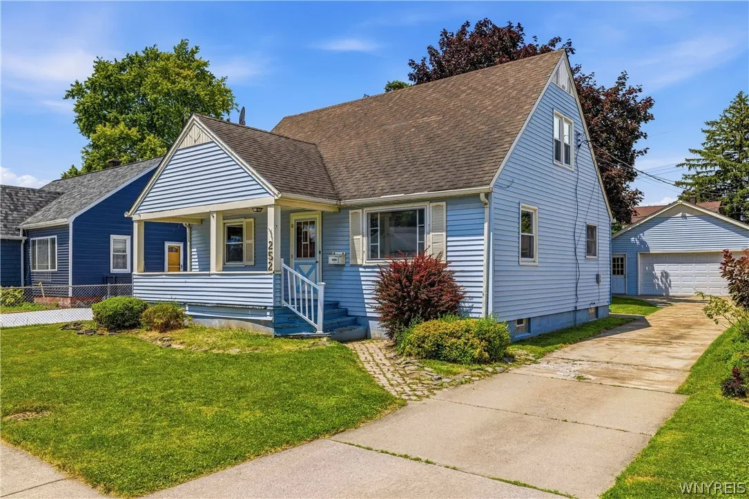 252 Edward Street, North Tonawanda, New York 14120, North Tonawanda, New York 14120, 4 Bedrooms Bedrooms, 6 Rooms Rooms,2 BathroomsBathrooms,Residential,For Sale,252 Edward Street, North Tonawanda, New York 14120,0,B1698077 252 Edward Street, North Tonawanda, New York 14120, North Tonawanda, New York 14120, 4 Bedrooms Bedrooms, 6 Rooms Rooms,2 BathroomsBathrooms,Residential,For Sale,252 Edward Street, North Tonawanda, New York 14120,0,B1698077