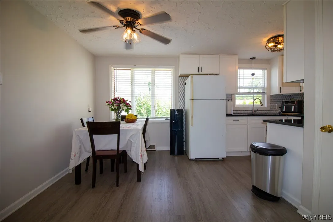 19 Avery Avenue, Lackawanna, New York 14218, Lackawanna, New York 14218, 3 Bedrooms Bedrooms, 6 Rooms Rooms,1 BathroomBathrooms,Residential,For Sale,19 Avery Avenue, Lackawanna, New York 14218,0,B1698125
