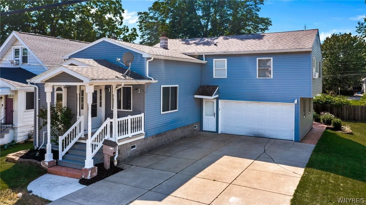 114 Flohr Avenue, West Seneca, New York 14224, West Seneca, New York 14224, 3 Bedrooms Bedrooms, 7 Rooms Rooms,2 BathroomsBathrooms,Residential,For Sale,114 Flohr Avenue, West Seneca, New York 14224,0,B1698013