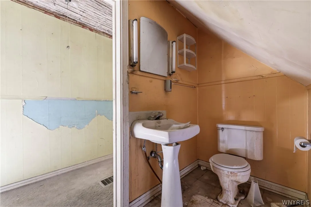 Second floor bathroom