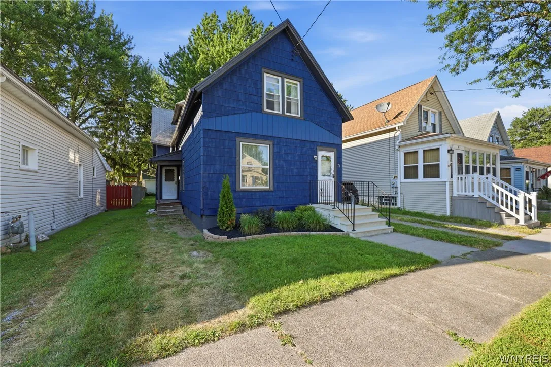 78 Elm Street, Tonawanda, New York 14150, Tonawanda, New York 14150, 4 Bedrooms Bedrooms, 10 Rooms Rooms,2 BathroomsBathrooms,Residential,For Sale,78 Elm Street, Tonawanda, New York 14150,0,B1696890