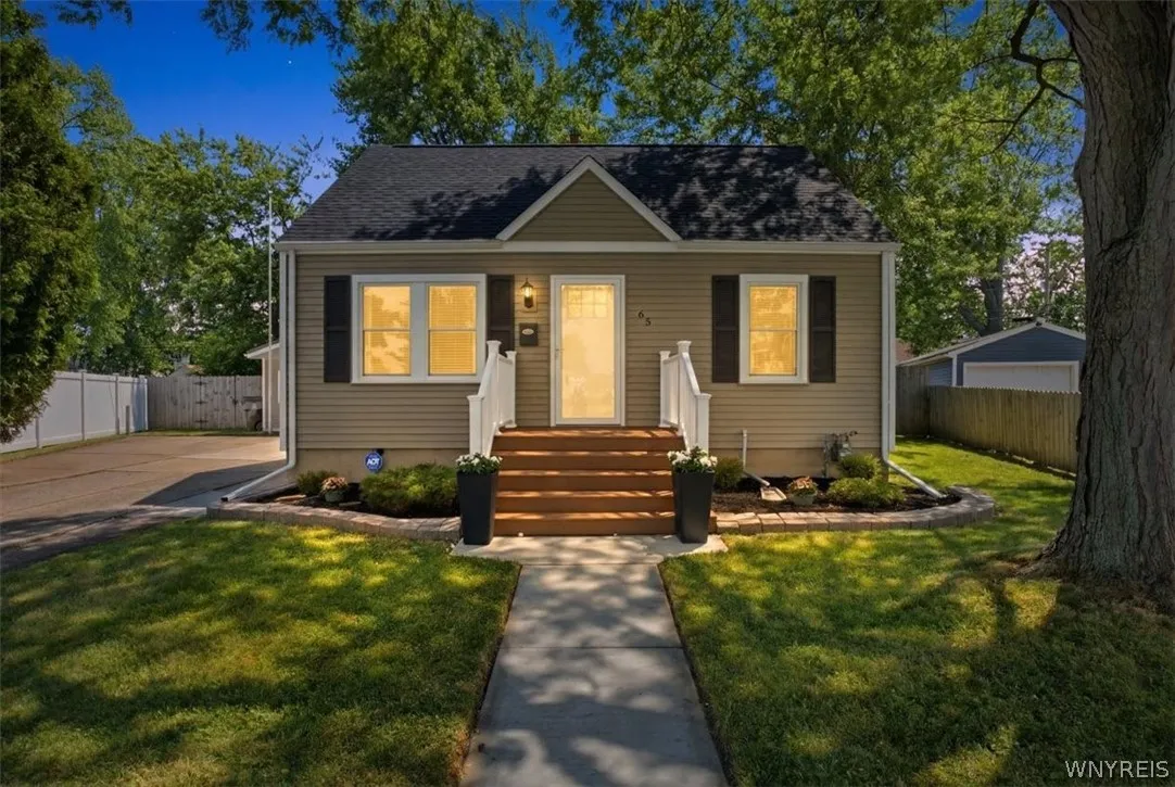 65 Tussing Lane, Tonawanda, New York 14150, Tonawanda, New York 14150, 3 Bedrooms Bedrooms, 7 Rooms Rooms,1 BathroomBathrooms,Residential,For Sale,65 Tussing Lane, Tonawanda, New York 14150,0,B1697687