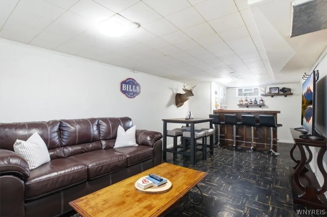 65 Tussing Lane, Tonawanda, New York 14150, Tonawanda, New York 14150, 3 Bedrooms Bedrooms, 7 Rooms Rooms,1 BathroomBathrooms,Residential,For Sale,65 Tussing Lane, Tonawanda, New York 14150,0,B1697687