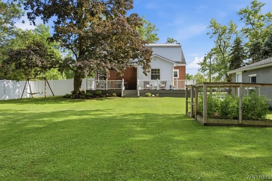 5370 Seneca Street, West Seneca, New York 14224, West Seneca, New York 14224, 4 Bedrooms Bedrooms, 7 Rooms Rooms,2 BathroomsBathrooms,Residential,For Sale,5370 Seneca Street, West Seneca, New York 14224,0,B1697689