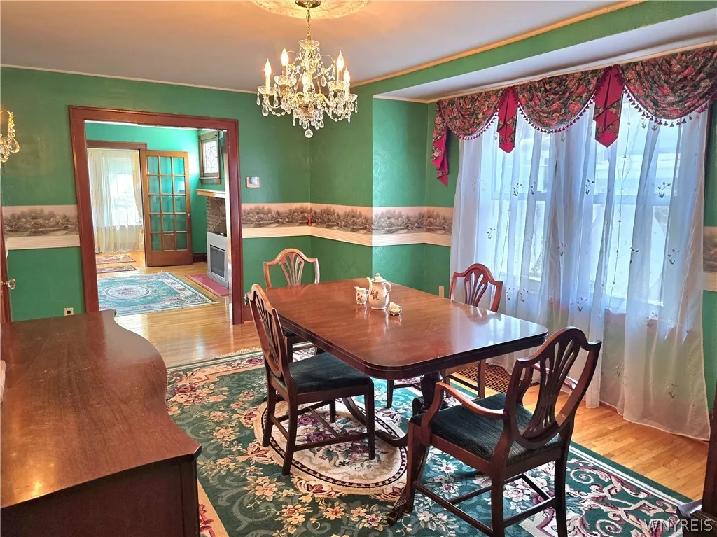 36 Dellwood Road, Amherst, New York 14226, Amherst, New York 14226, 7 Bedrooms Bedrooms, ,3 BathroomsBathrooms,Residential,For Sale,36 Dellwood Road, Amherst, New York 14226,0,B1698038