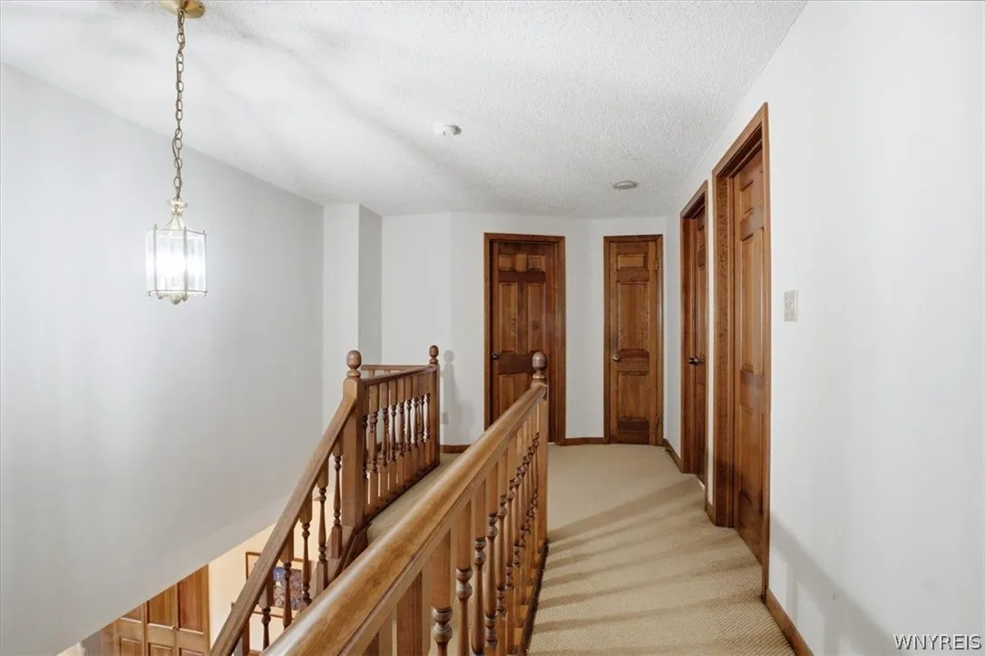 34 Birdsong Circle, Amherst, New York 14051, Amherst, New York 14051, 4 Bedrooms Bedrooms, 9 Rooms Rooms,2 BathroomsBathrooms,Residential,For Sale,34 Birdsong Circle, Amherst, New York 14051,0,B1698041