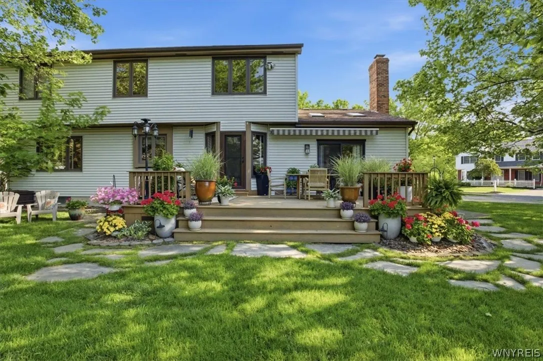 34 Birdsong Circle, Amherst, New York 14051, Amherst, New York 14051, 4 Bedrooms Bedrooms, 9 Rooms Rooms,2 BathroomsBathrooms,Residential,For Sale,34 Birdsong Circle, Amherst, New York 14051,0,B1698041