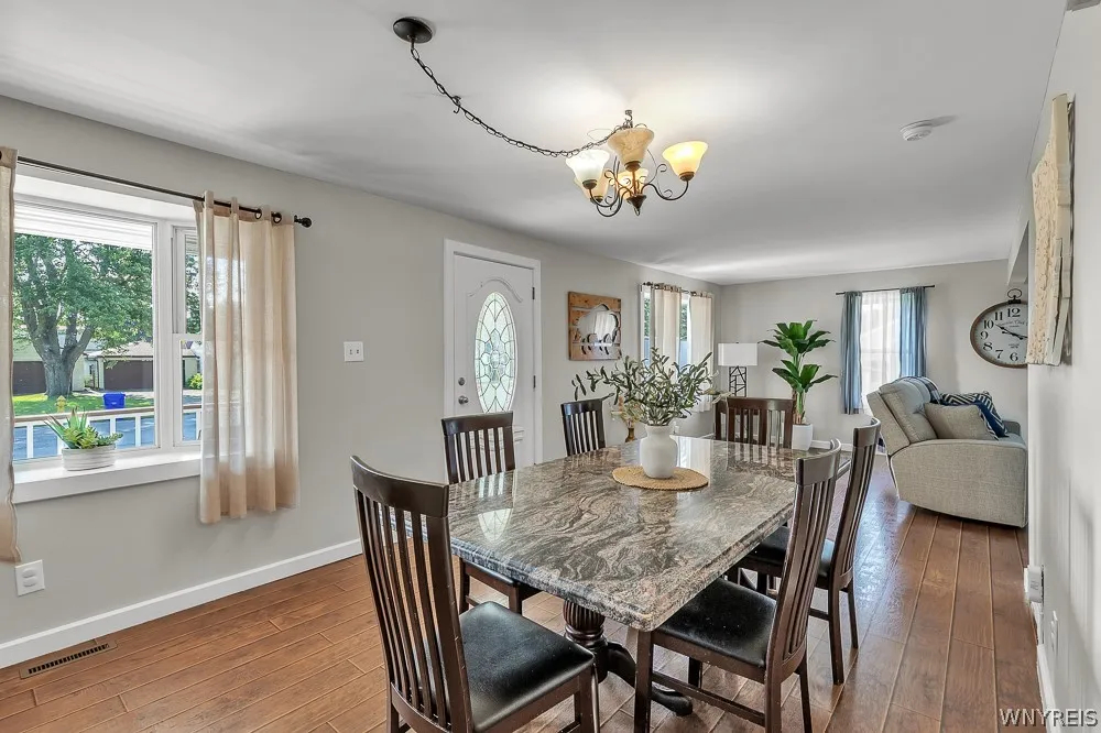 212 East Avenue, West Seneca, New York 14224, West Seneca, New York 14224, 4 Bedrooms Bedrooms, 8 Rooms Rooms,2 BathroomsBathrooms,Residential,For Sale,212 East Avenue, West Seneca, New York 14224,0,B1695243