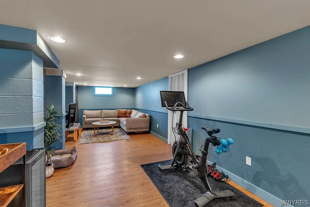212 East Avenue, West Seneca, New York 14224, West Seneca, New York 14224, 4 Bedrooms Bedrooms, 8 Rooms Rooms,2 BathroomsBathrooms,Residential,For Sale,212 East Avenue, West Seneca, New York 14224,0,B1695243
