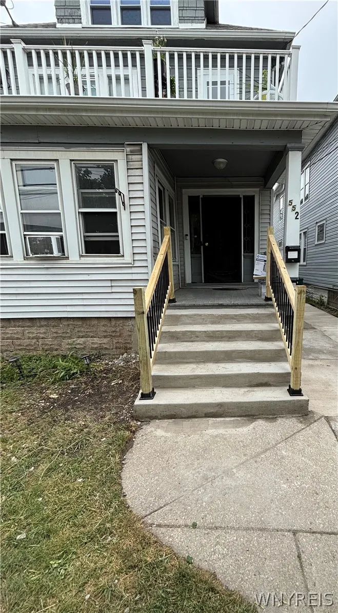 552 Ontario Street, Buffalo, New York 14207, Buffalo, New York 14207, 8 Bedrooms Bedrooms, ,2 BathroomsBathrooms,Residential,For Sale,552 Ontario Street, Buffalo, New York 14207,0,B1695884