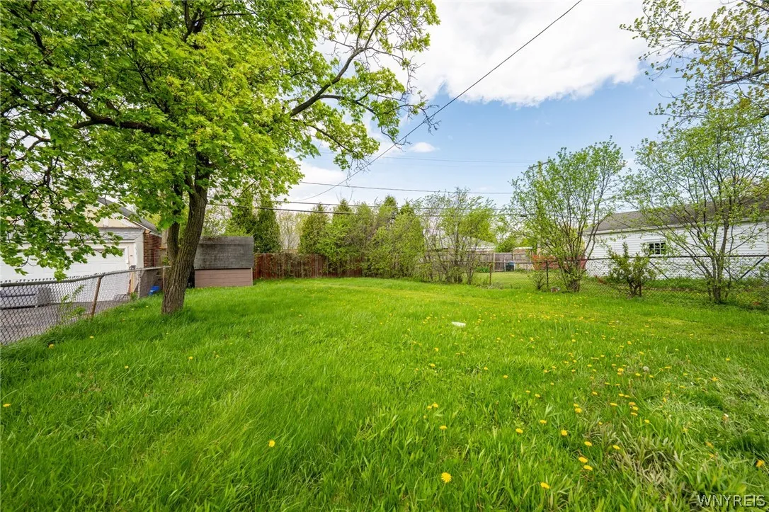 368 Grover Cleveland Highway, Amherst, New York 14, Amherst, New York 14226, 4 Bedrooms Bedrooms, 7 Rooms Rooms,2 BathroomsBathrooms,Residential,For Sale,368 Grover Cleveland Highway, Amherst, New York 14,0,B1698327