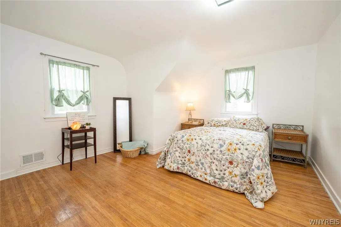 368 Grover Cleveland Highway, Amherst, New York 14, Amherst, New York 14226, 4 Bedrooms Bedrooms, 7 Rooms Rooms,2 BathroomsBathrooms,Residential,For Sale,368 Grover Cleveland Highway, Amherst, New York 14,0,B1698327