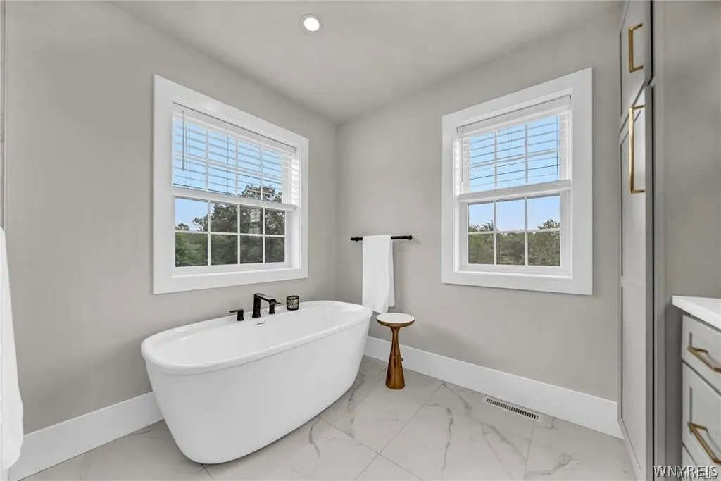 5797 Chestnut Ridge Road, Orchard Park, New York 1, Orchard Park, New York 14127, 4 Bedrooms Bedrooms, 15 Rooms Rooms,3 BathroomsBathrooms,Residential,For Sale,5797 Chestnut Ridge Road, Orchard Park, New York 1,0,B1698224