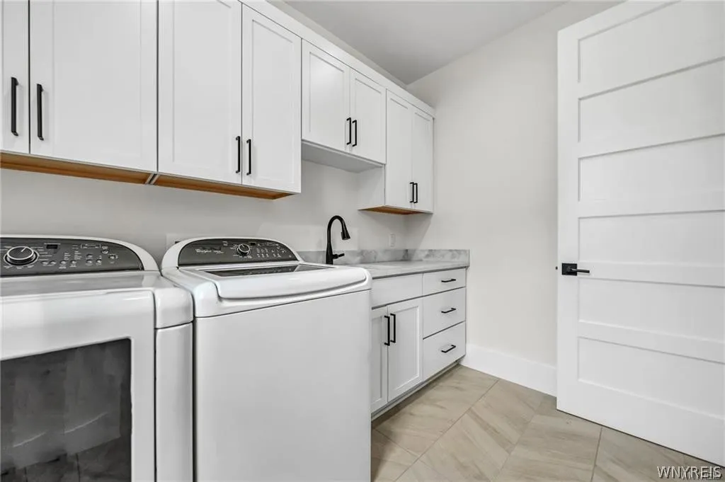 5797 Chestnut Ridge Road, Orchard Park, New York 1, Orchard Park, New York 14127, 4 Bedrooms Bedrooms, 15 Rooms Rooms,3 BathroomsBathrooms,Residential,For Sale,5797 Chestnut Ridge Road, Orchard Park, New York 1,0,B1698224