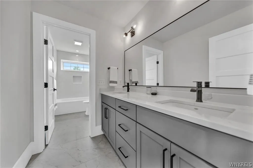 5797 Chestnut Ridge Road, Orchard Park, New York 1, Orchard Park, New York 14127, 4 Bedrooms Bedrooms, 15 Rooms Rooms,3 BathroomsBathrooms,Residential,For Sale,5797 Chestnut Ridge Road, Orchard Park, New York 1,0,B1698224