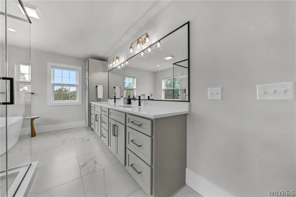 5797 Chestnut Ridge Road, Orchard Park, New York 1, Orchard Park, New York 14127, 4 Bedrooms Bedrooms, 15 Rooms Rooms,3 BathroomsBathrooms,Residential,For Sale,5797 Chestnut Ridge Road, Orchard Park, New York 1,0,B1698224