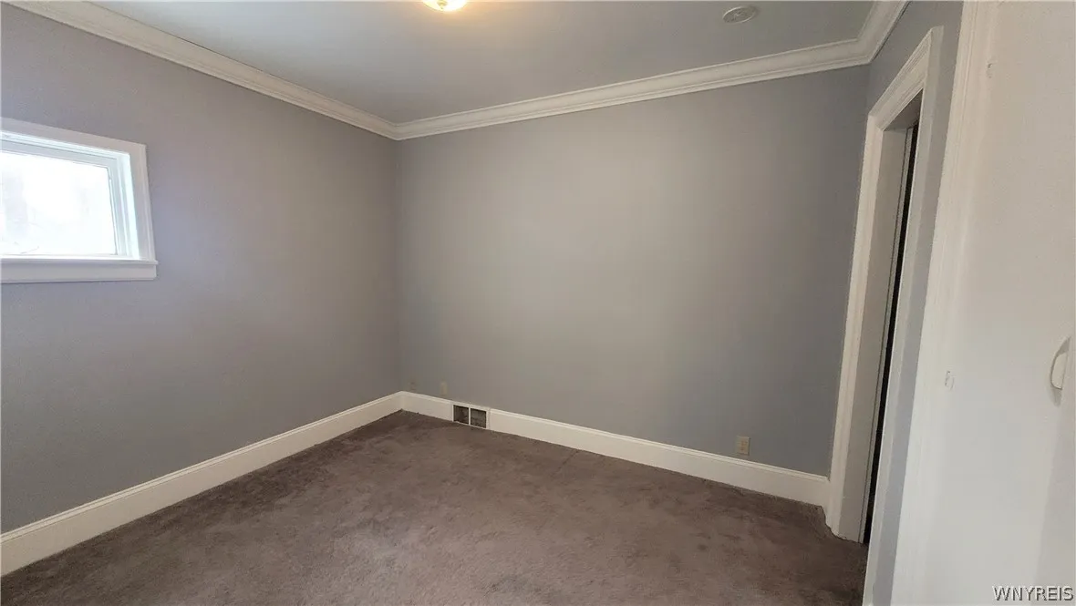 25 Richfield Avenue, Buffalo, New York 14220, Buffalo, New York 14220, 3 Bedroom Bedrooms, 6 Room Rooms,1 BathroomBathrooms,Residential Lease,For Rent,25 Richfield Avenue, Buffalo, New York 14220,0,B1698264