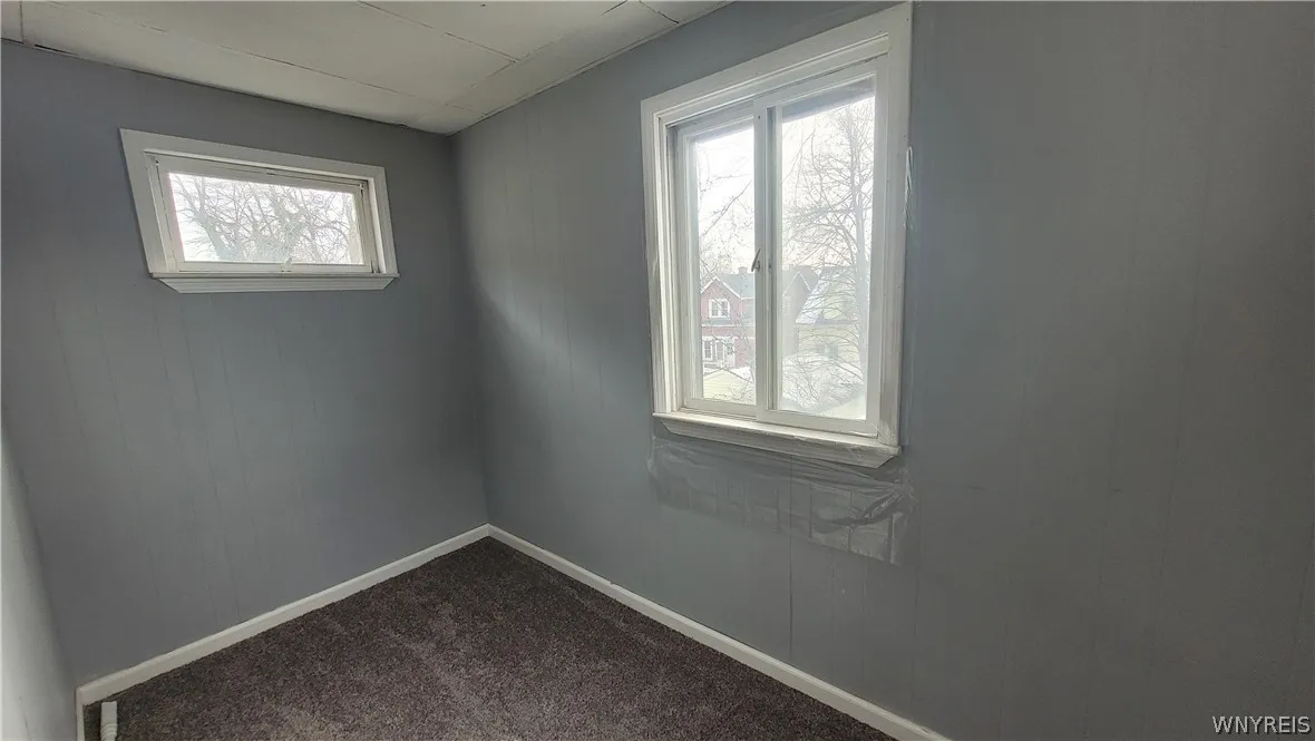 25 Richfield Avenue, Buffalo, New York 14220, Buffalo, New York 14220, 3 Bedroom Bedrooms, 6 Room Rooms,1 BathroomBathrooms,Residential Lease,For Rent,25 Richfield Avenue, Buffalo, New York 14220,0,B1698264