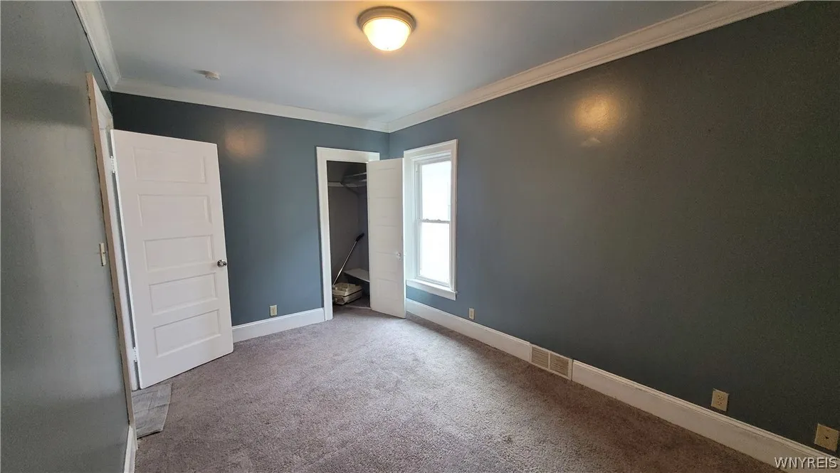 25 Richfield Avenue, Buffalo, New York 14220, Buffalo, New York 14220, 3 Bedroom Bedrooms, 6 Room Rooms,1 BathroomBathrooms,Residential Lease,For Rent,25 Richfield Avenue, Buffalo, New York 14220,0,B1698264