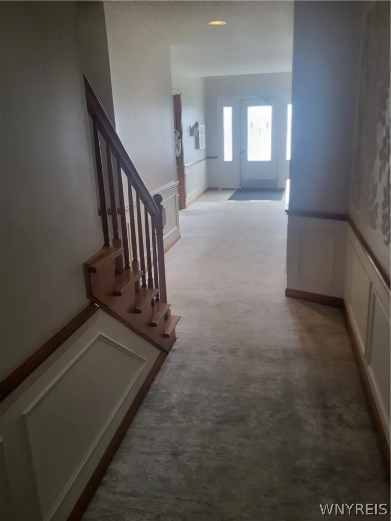  Common Hallway