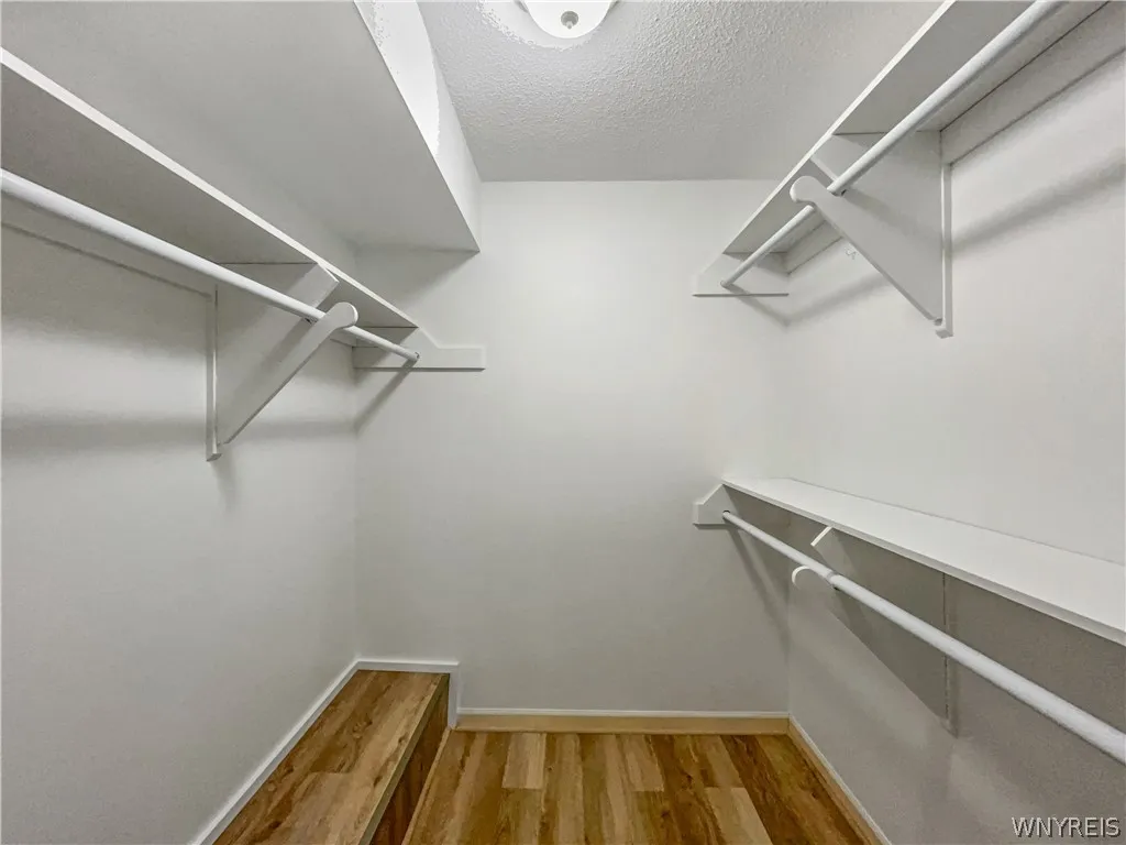 Walkin in master closet