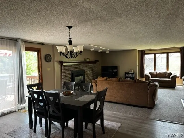 Dining/Living