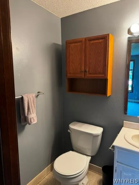 1/2 bath
