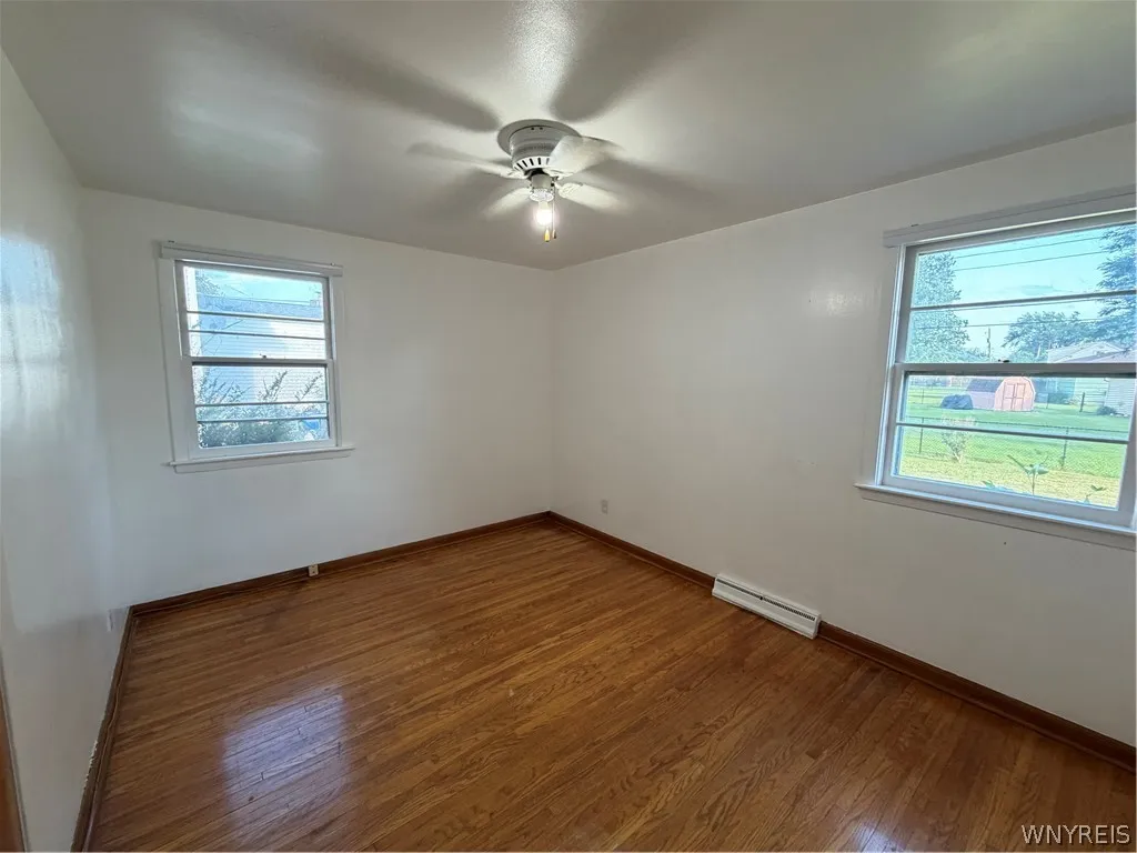 222 Frankhauser Road, Amherst, New York 14221, Amherst, New York 14221, 3 Bedrooms Bedrooms, 6 Rooms Rooms,1 BathroomBathrooms,Residential Lease,For Rent,222 Frankhauser Road, Amherst, New York 14221,0,B1698402