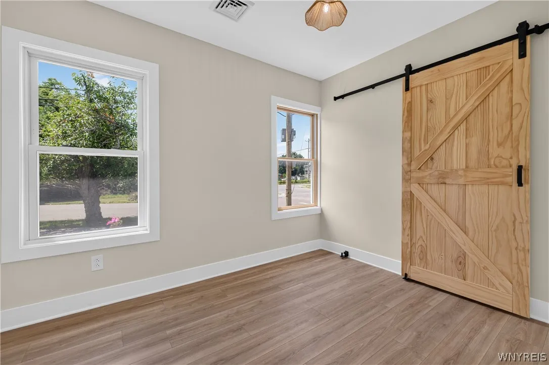 185 Hamburg Street, Buffalo, New York 14204, Buffalo, New York 14204, 3 Bedrooms Bedrooms, 5 Rooms Rooms,1 BathroomBathrooms,Residential,For Sale,185 Hamburg Street, Buffalo, New York 14204,0,B1697294